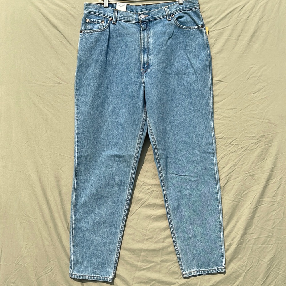 Levi’s red tab jeans 512 women’s 18